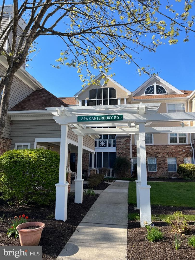 296 Canterbury Road #296-J, Bel Air