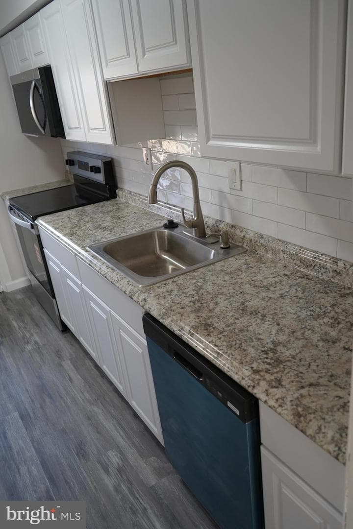 1886 Grempler Way photo 18