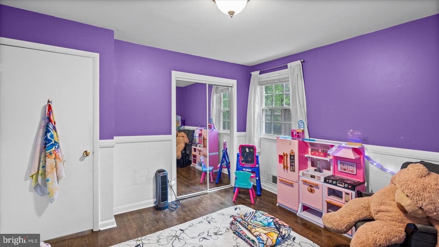1512 Steeplechase Drive photo 22