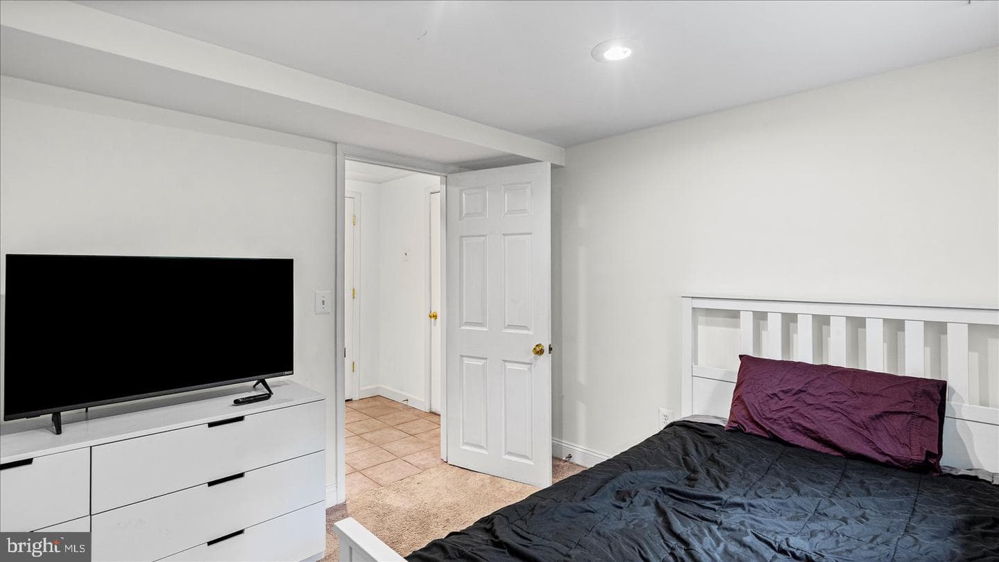 1512 Steeplechase Drive photo 29