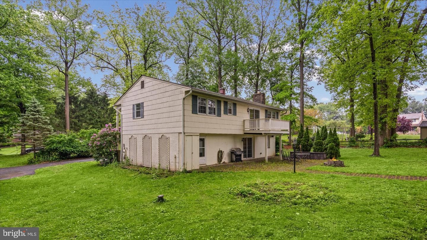 1512 Steeplechase Drive photo 34