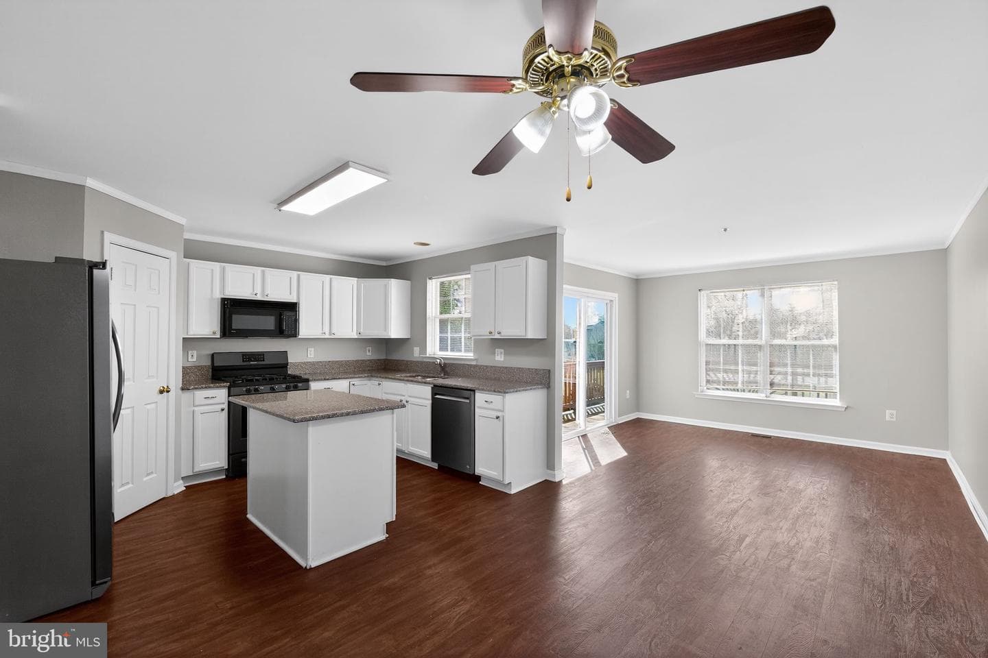 2222 Tidal View Garth photo 8