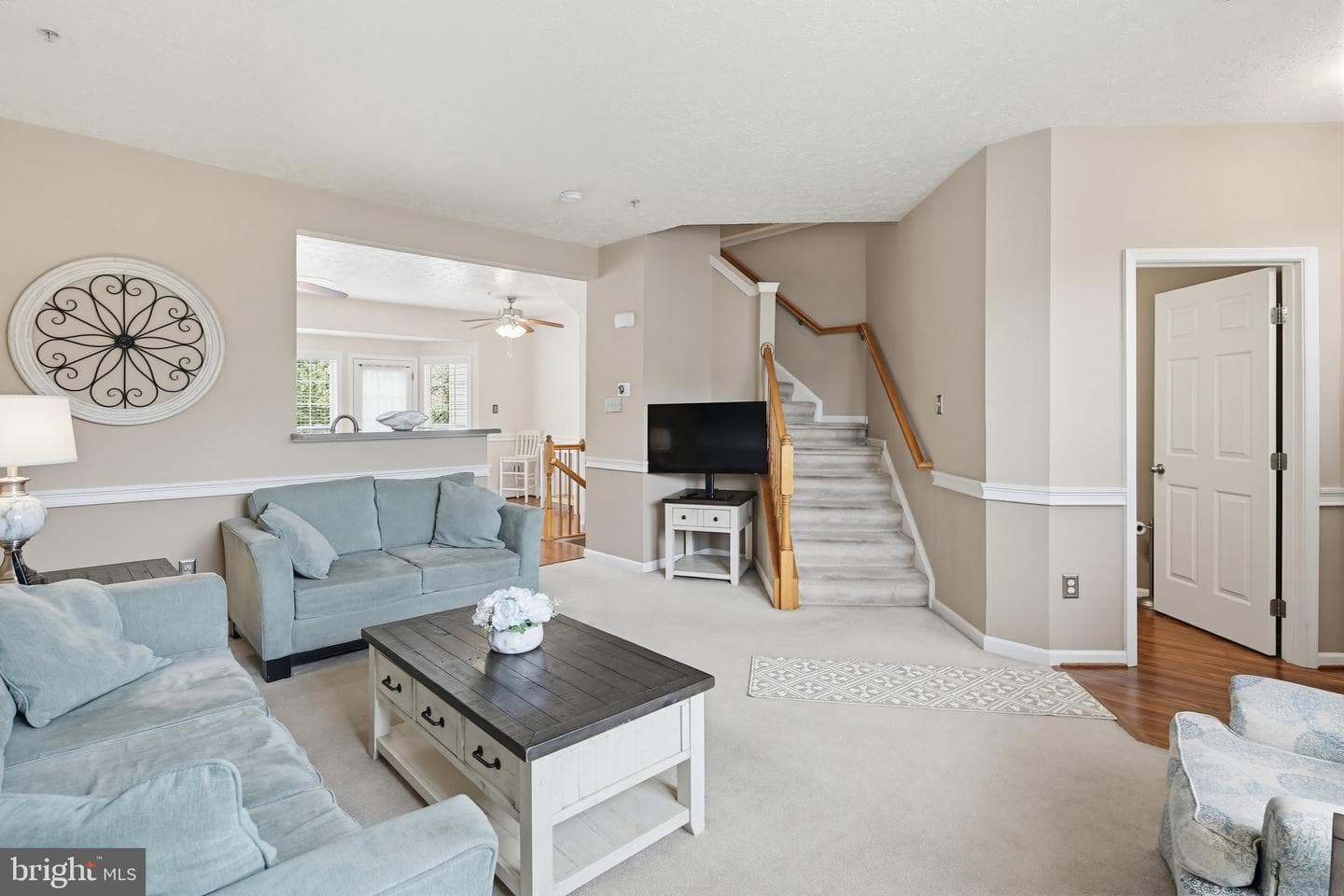 938 Felicia Court photo 4