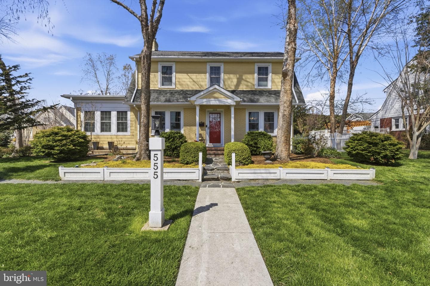 555 Giles Street photo 43