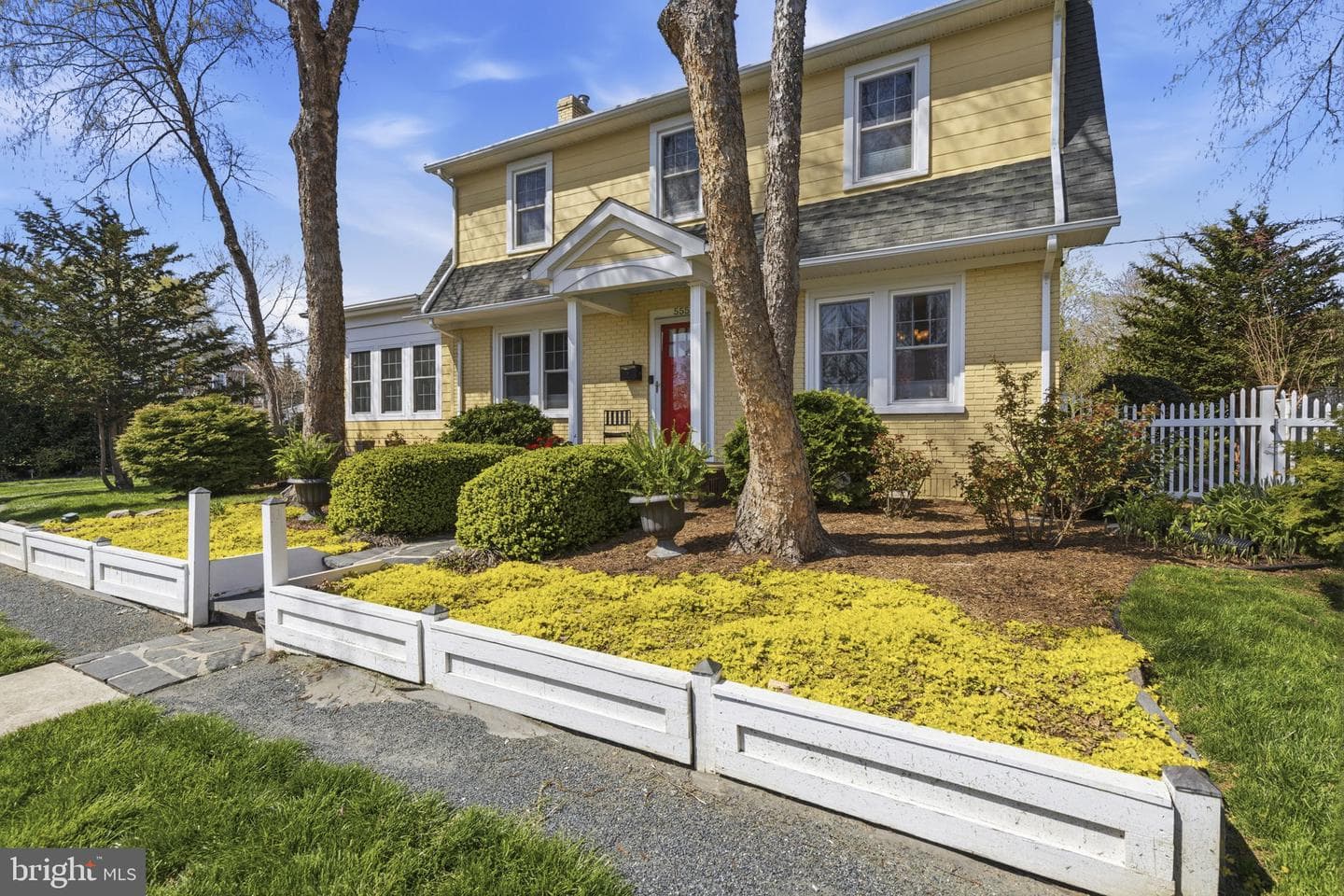 555 Giles Street photo 44