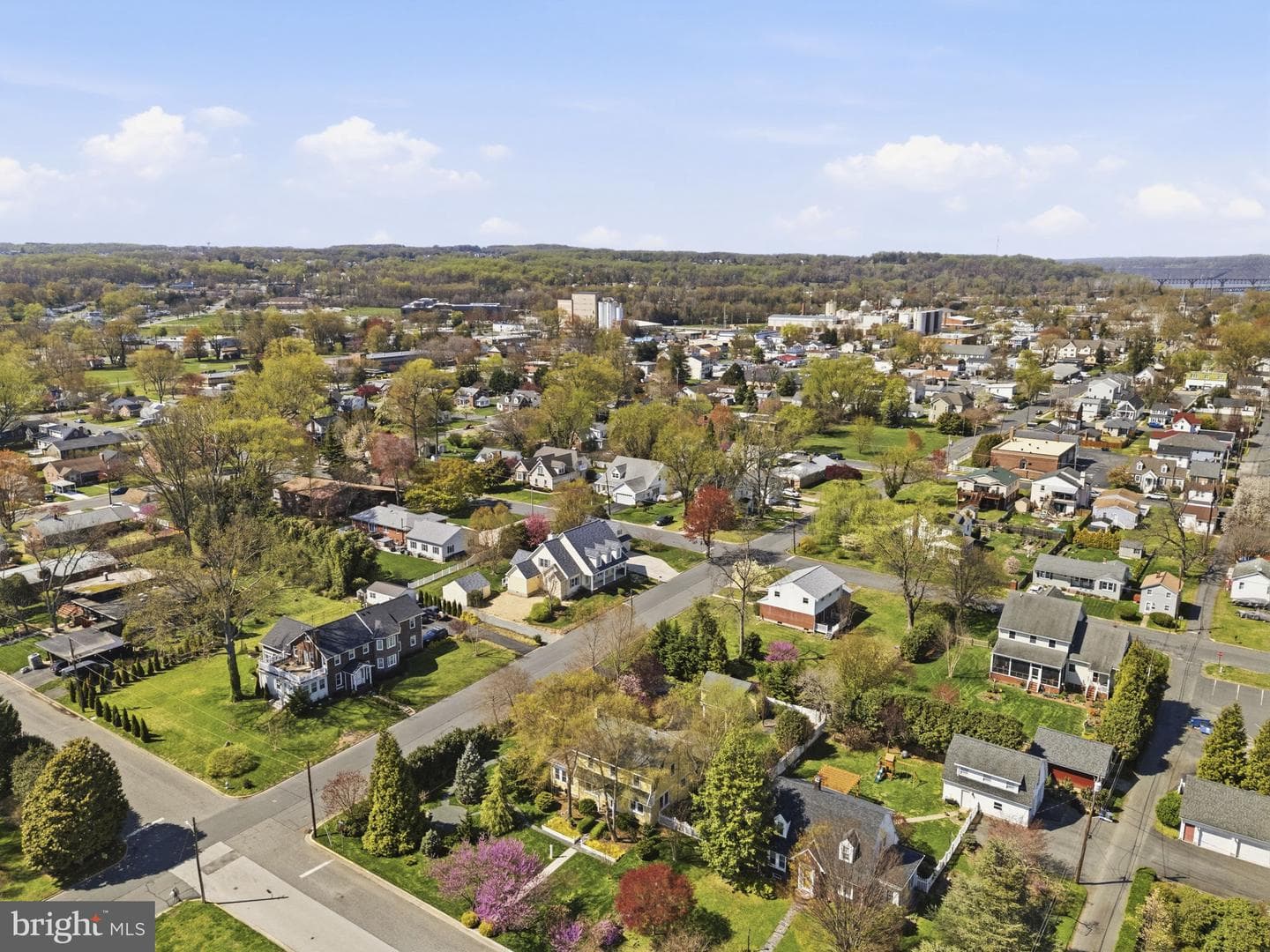 555 Giles Street photo 54