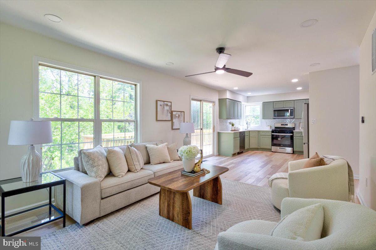 3632 Skipjack Court photo 9