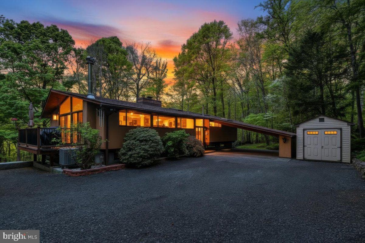 1904 Nobles Mill Road