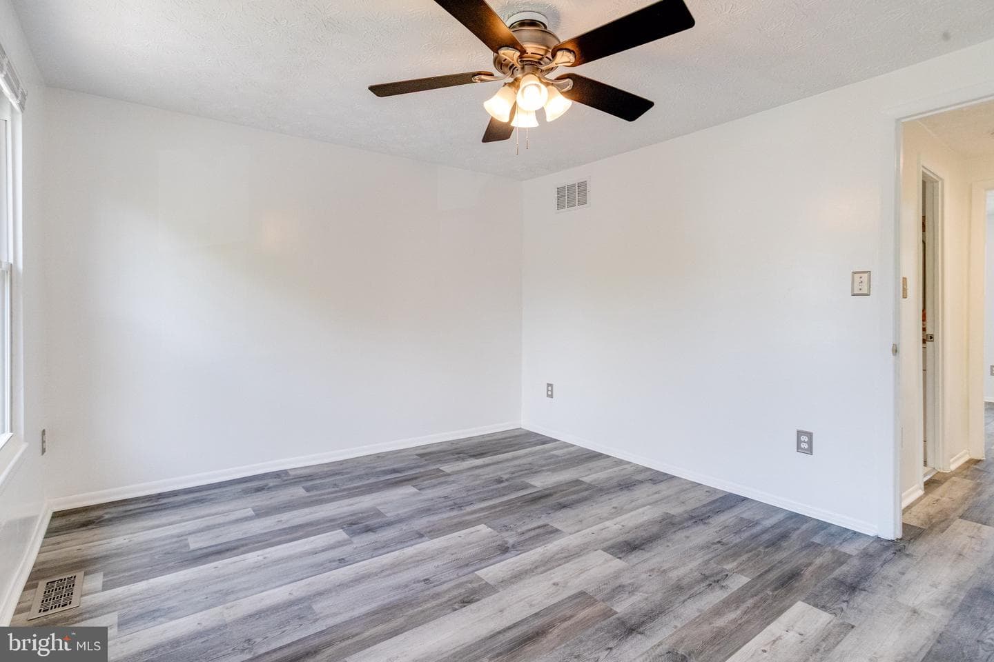 941 Redfield Road photo 32