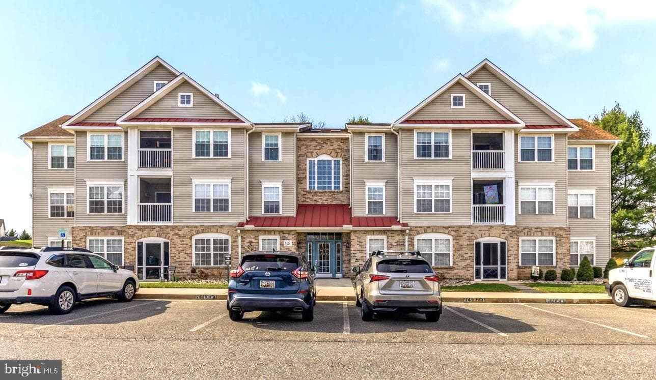 1700 Rich Way #1b photo 1