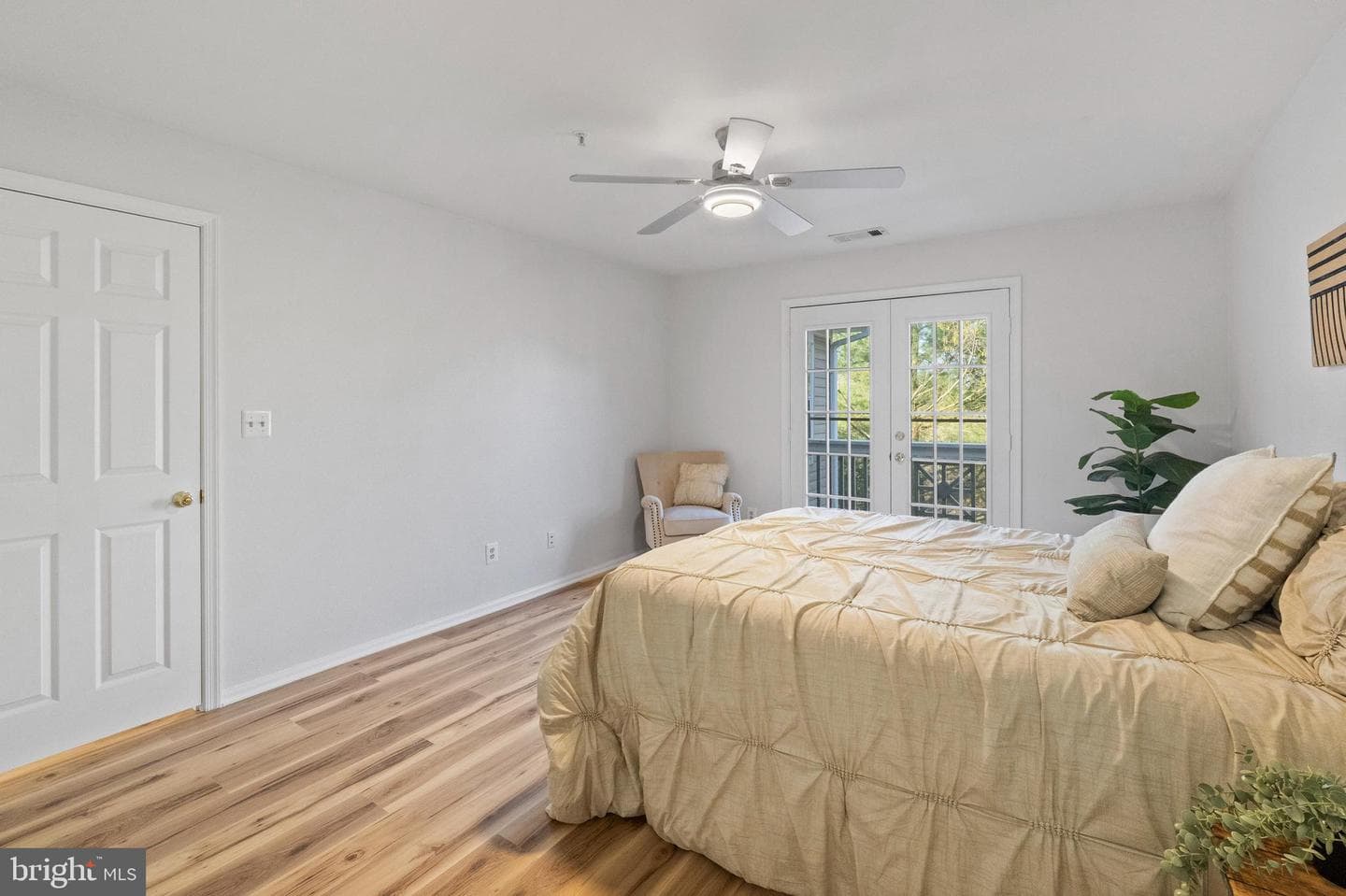 304 Canterbury Road #304-P photo 12