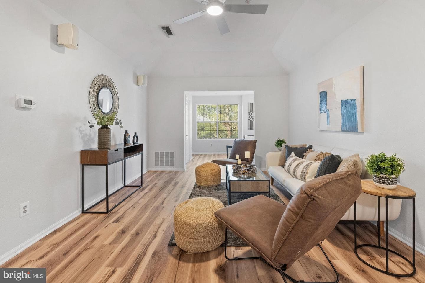304 Canterbury Road #304-P photo 2