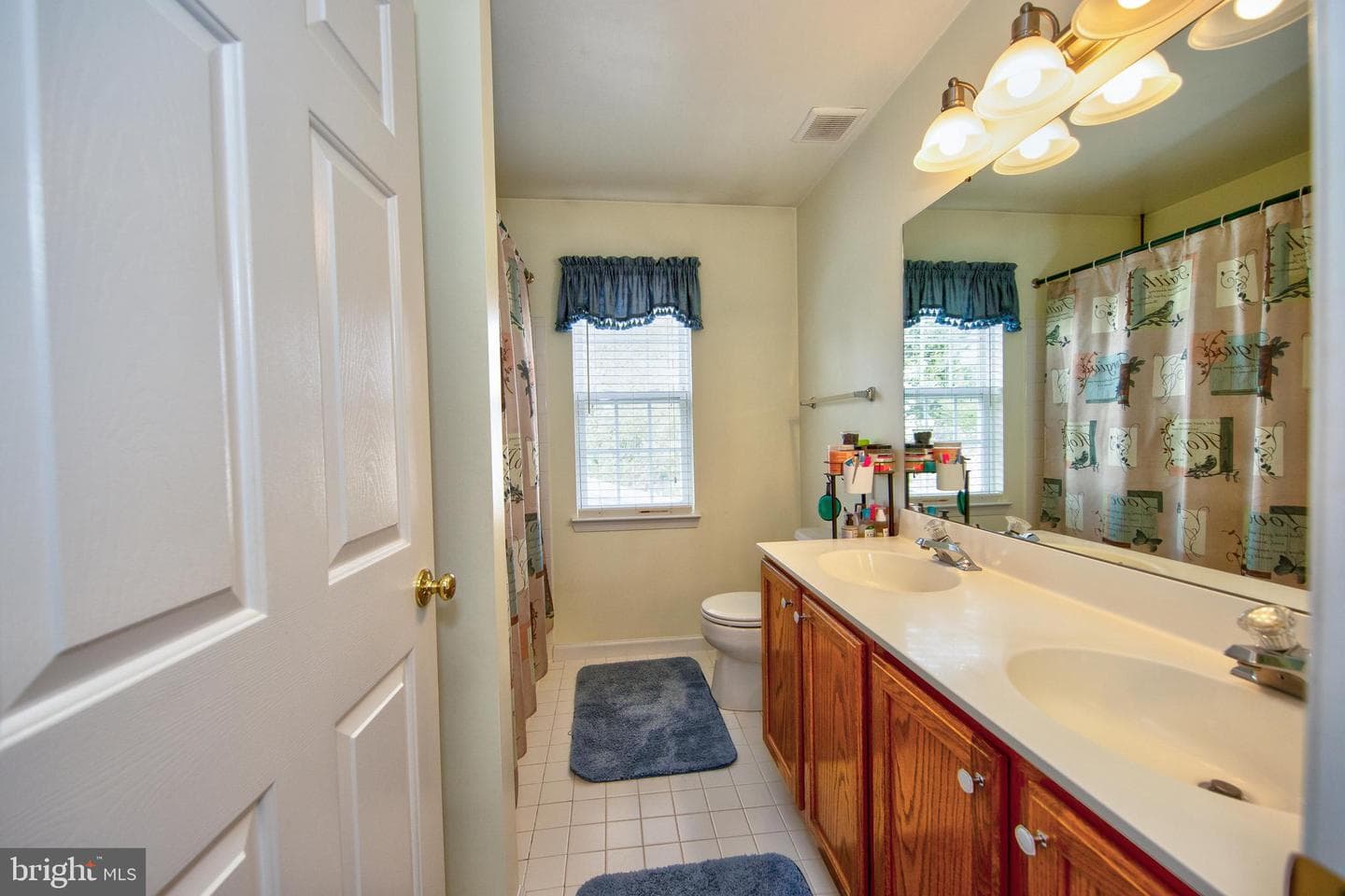 588 Felix Court photo 28