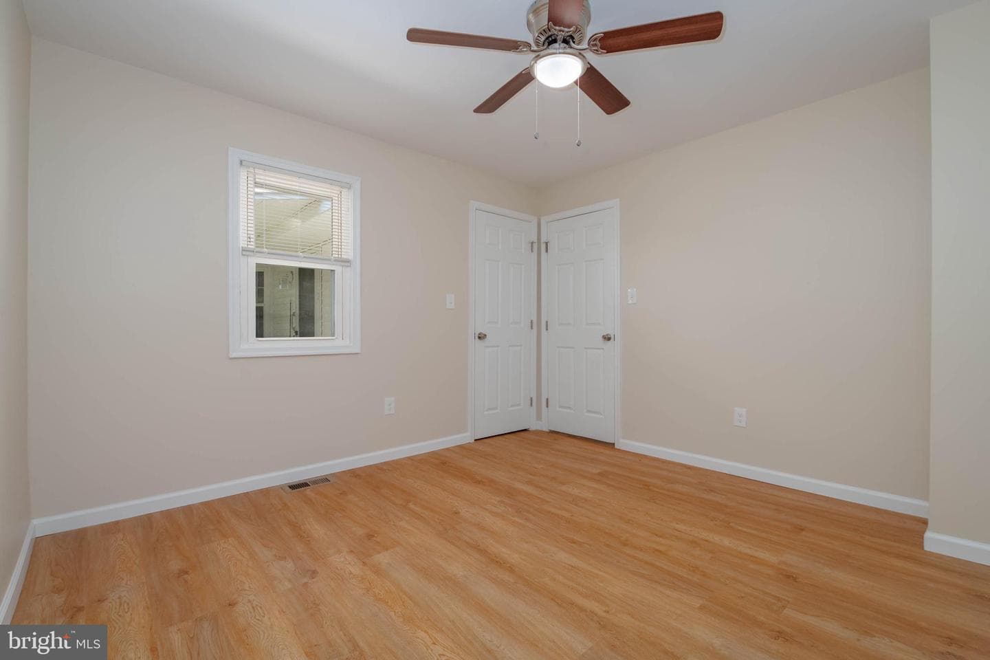 708 Webb Street photo 23
