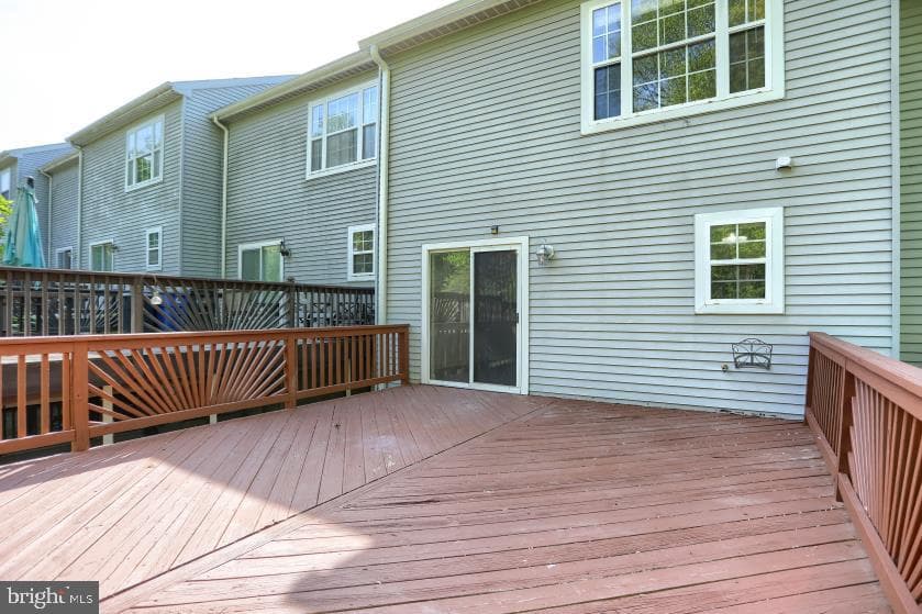 640 Nanticoke Court photo 30
