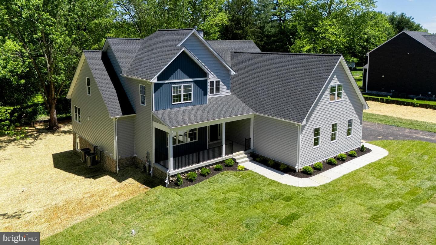 703 Fountain Green Rd N photo 63