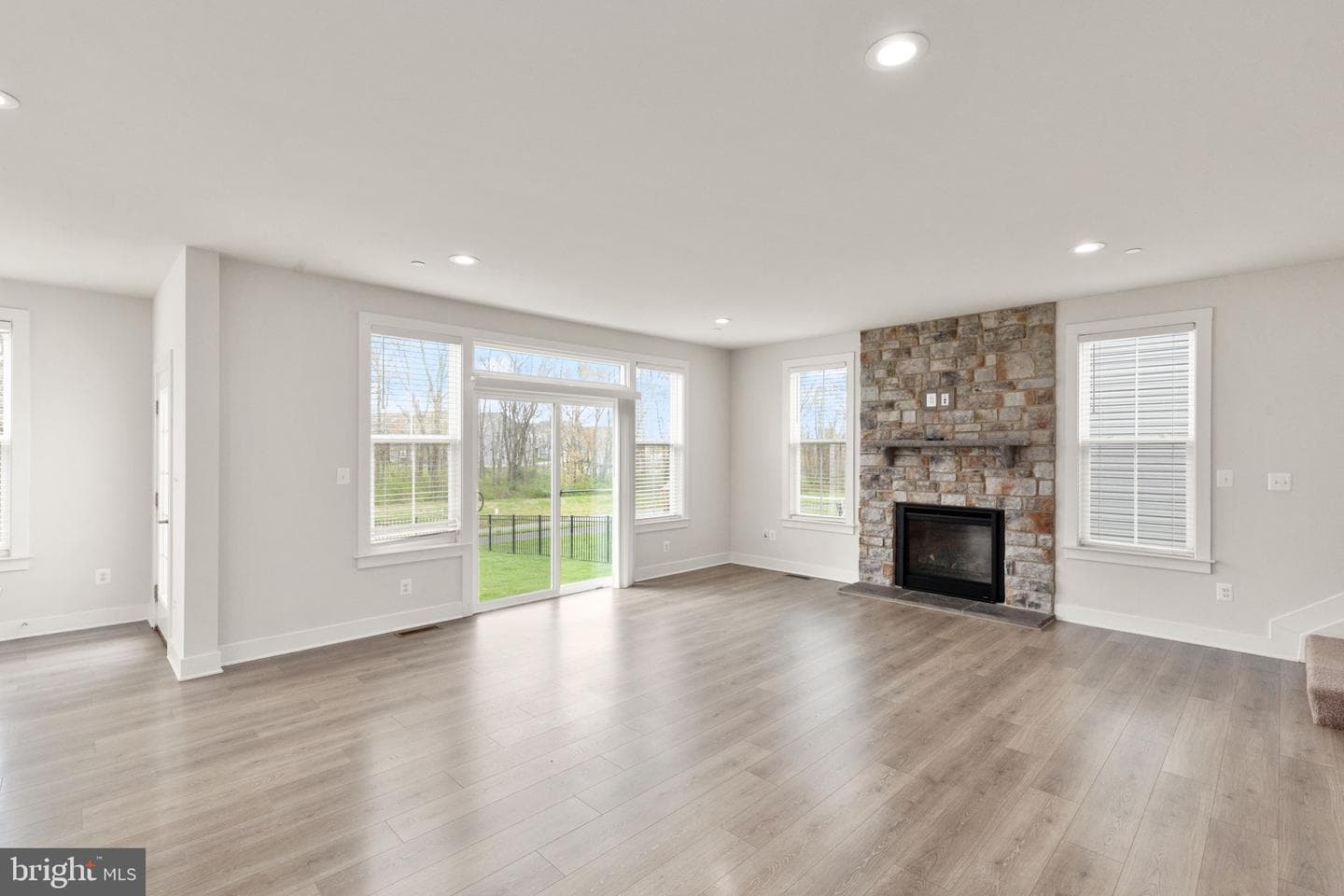 2511 Easy Street photo 14