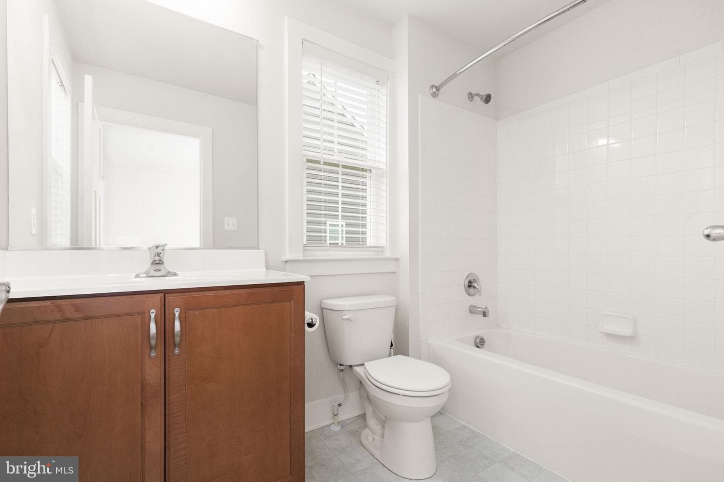 2511 Easy Street photo 28