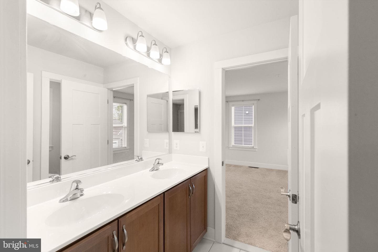 2511 Easy Street photo 31