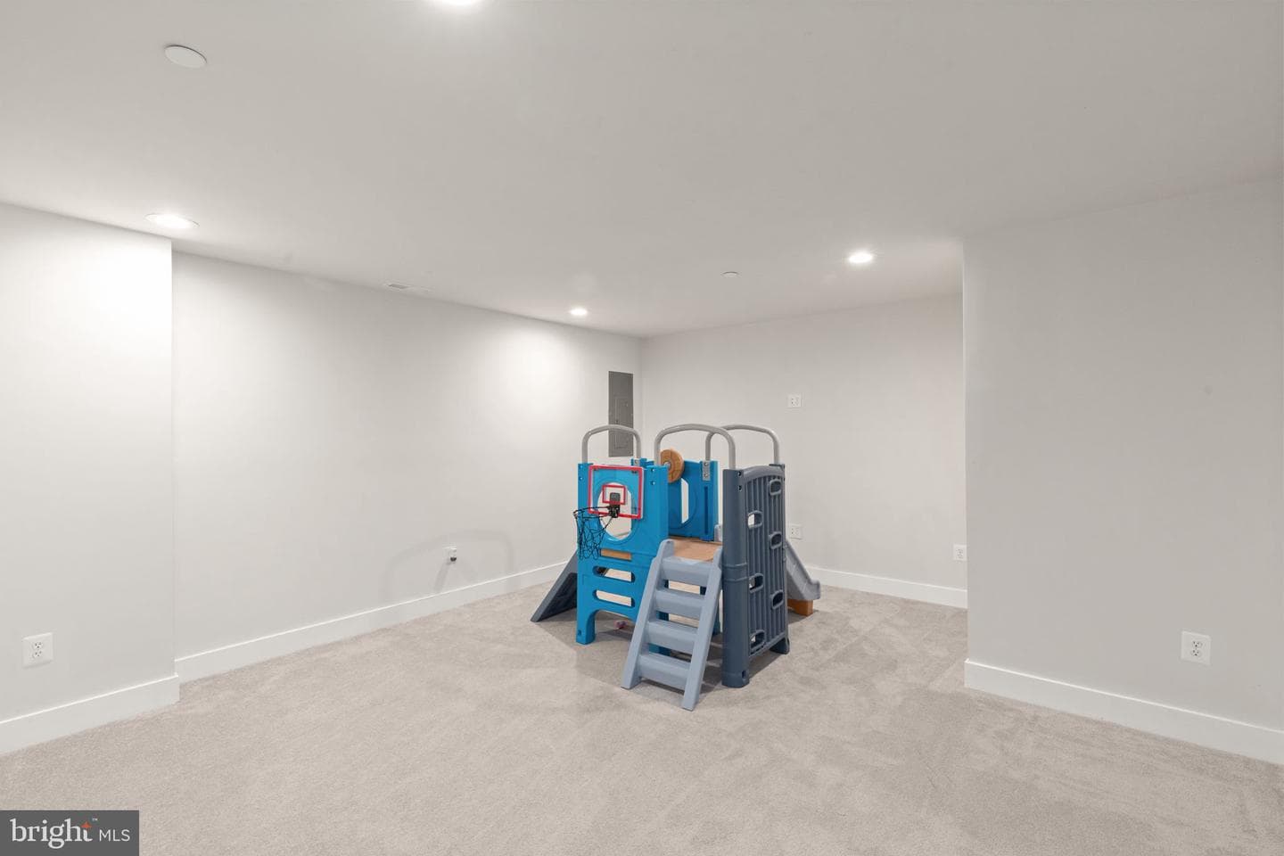2511 Easy Street photo 40