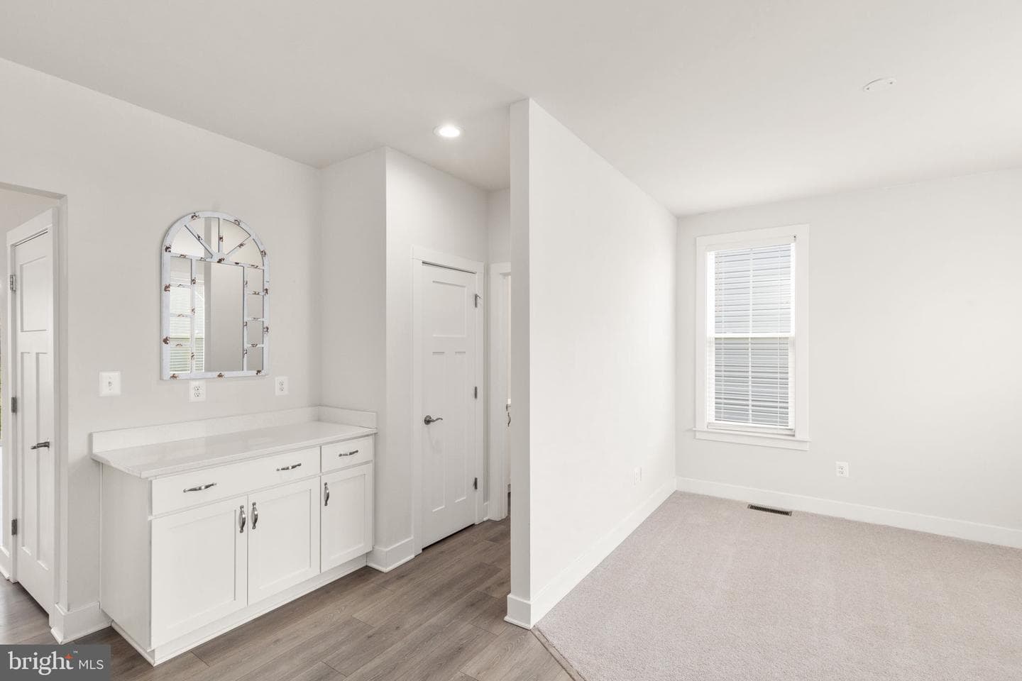 2511 Easy Street photo 8