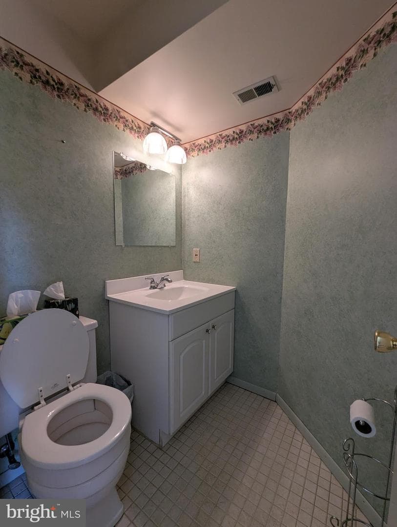 2910 Byron Court photo 14
