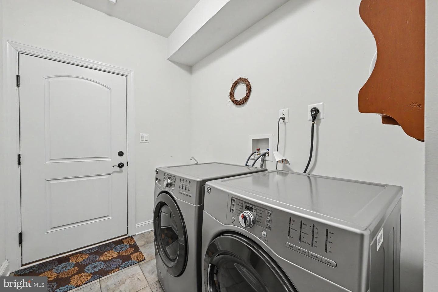 2509 Kenna Court #5 photo 35