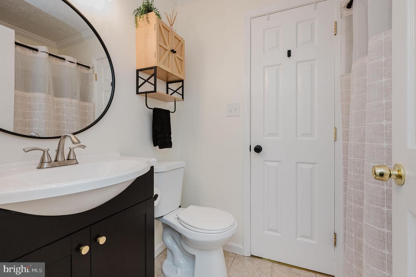 105 Hunter Court photo 23