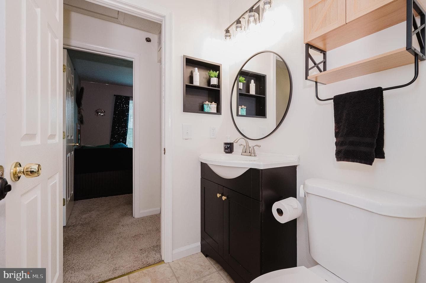 105 Hunter Court photo 24