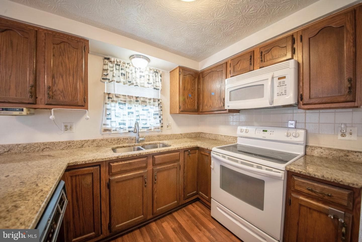 357 Regal Drive photo 10