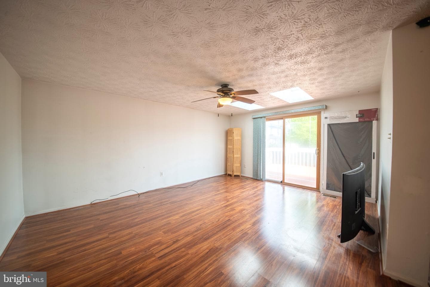 357 Regal Drive photo 13