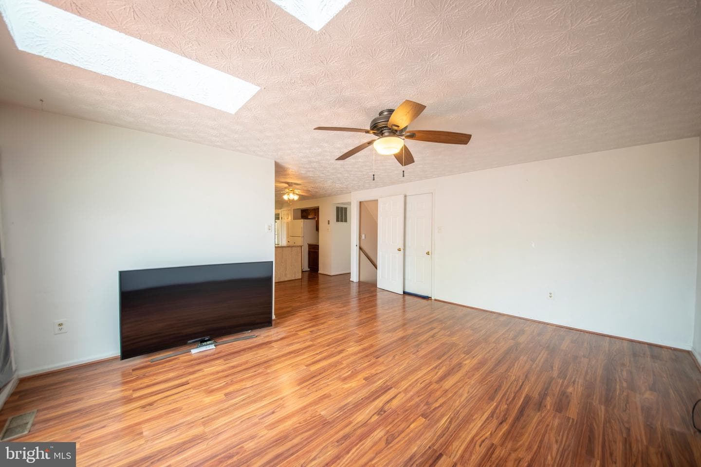 357 Regal Drive photo 15