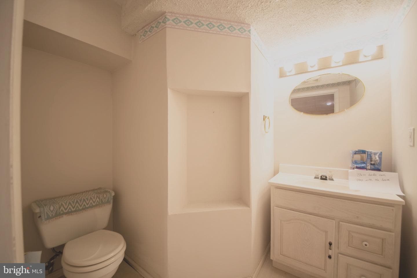 357 Regal Drive photo 22