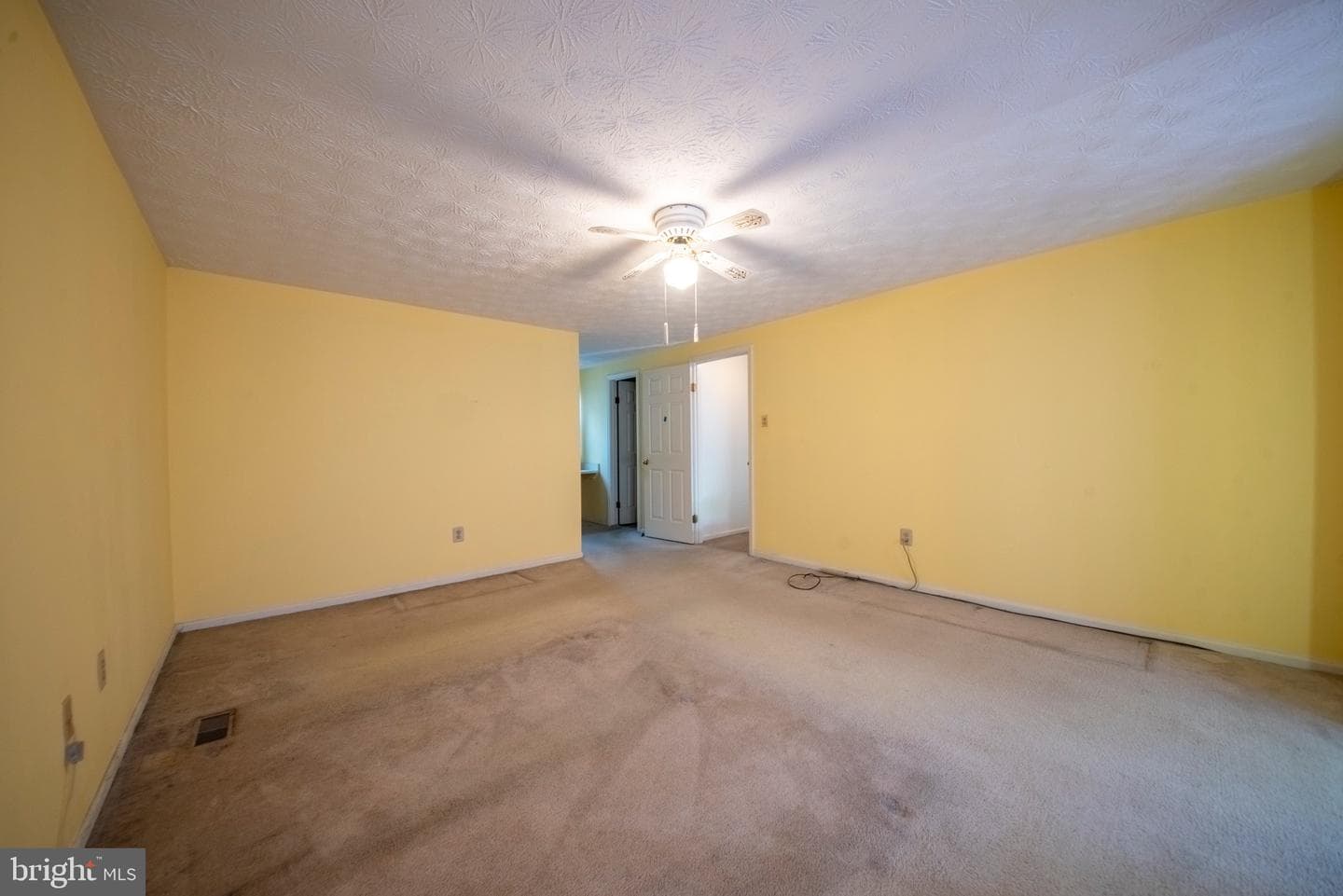 357 Regal Drive photo 43