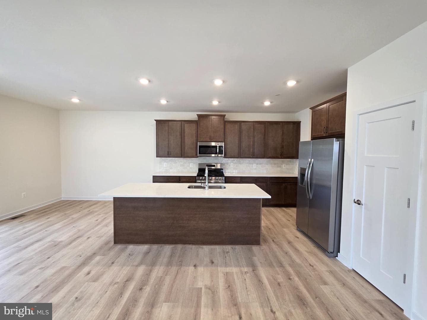 3645 Dexter Court #154 photo 7