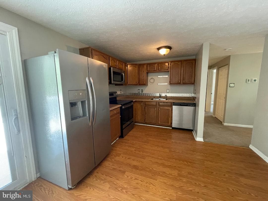 4231 Greys Run Circle photo 9