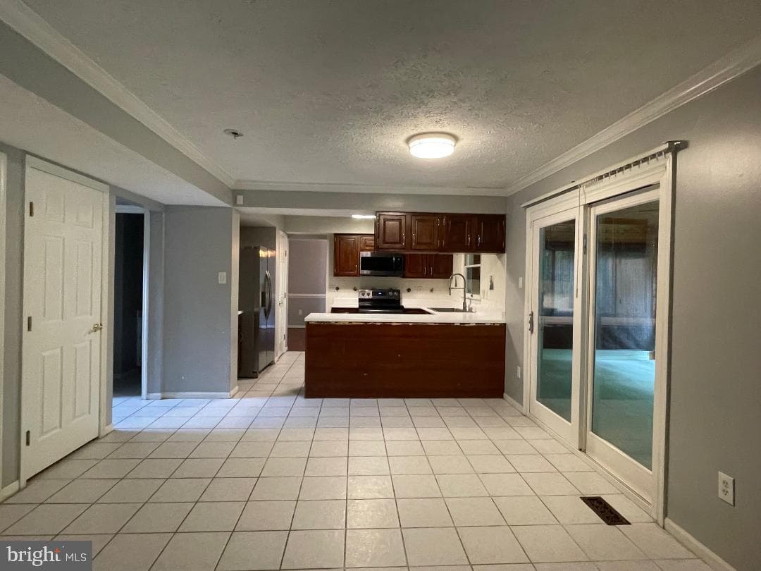413 Grasmere Drive photo 10