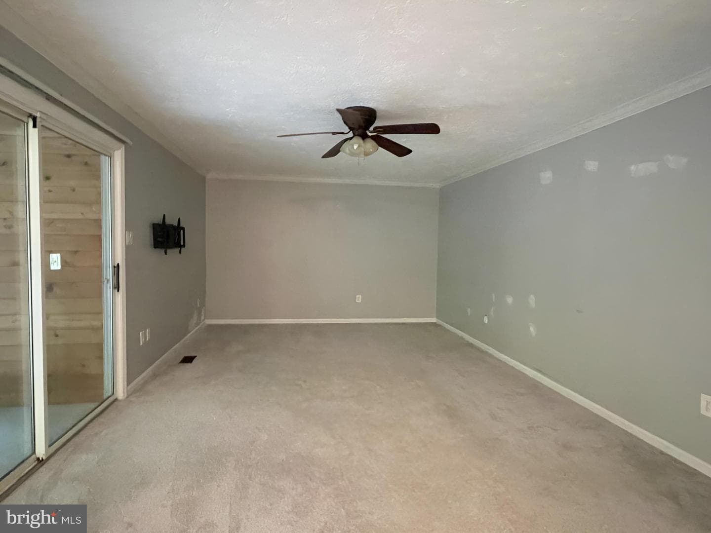 413 Grasmere Drive photo 12