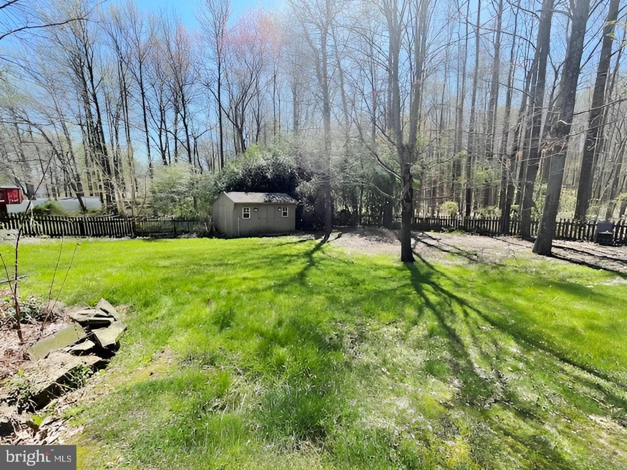 413 Grasmere Drive photo 32