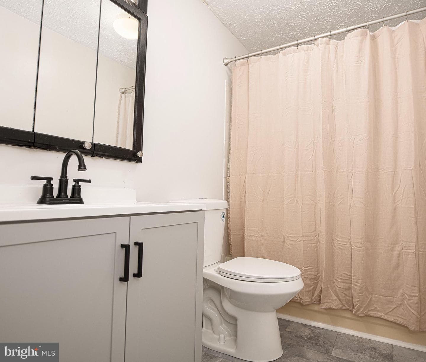 1219 Valley Leaf Court photo 16