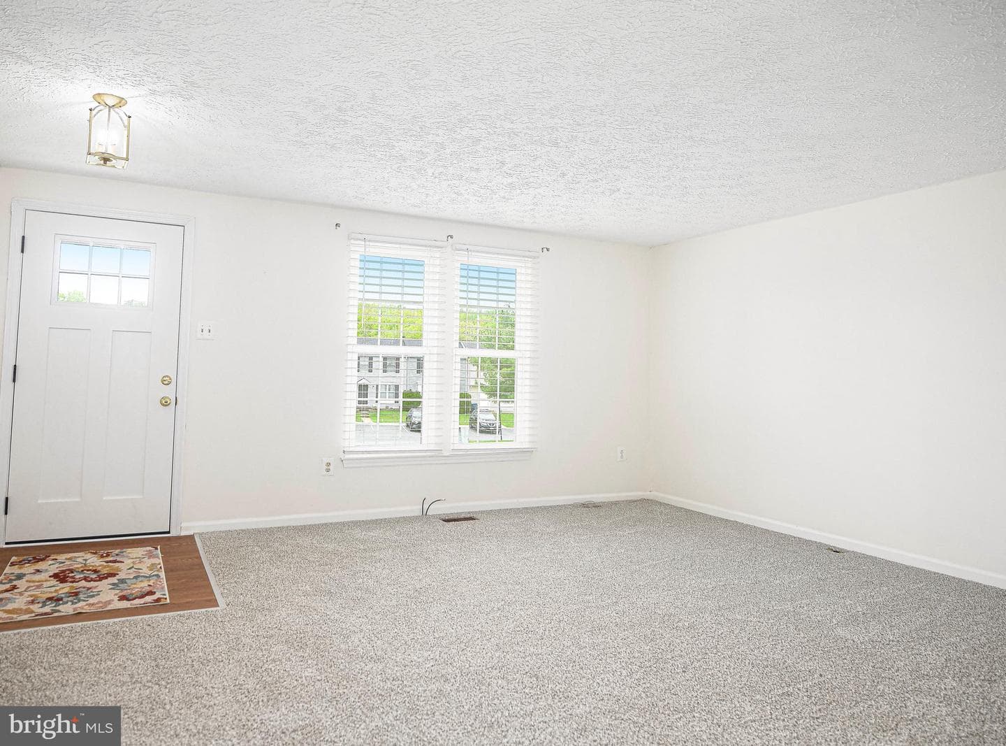 1219 Valley Leaf Court photo 3