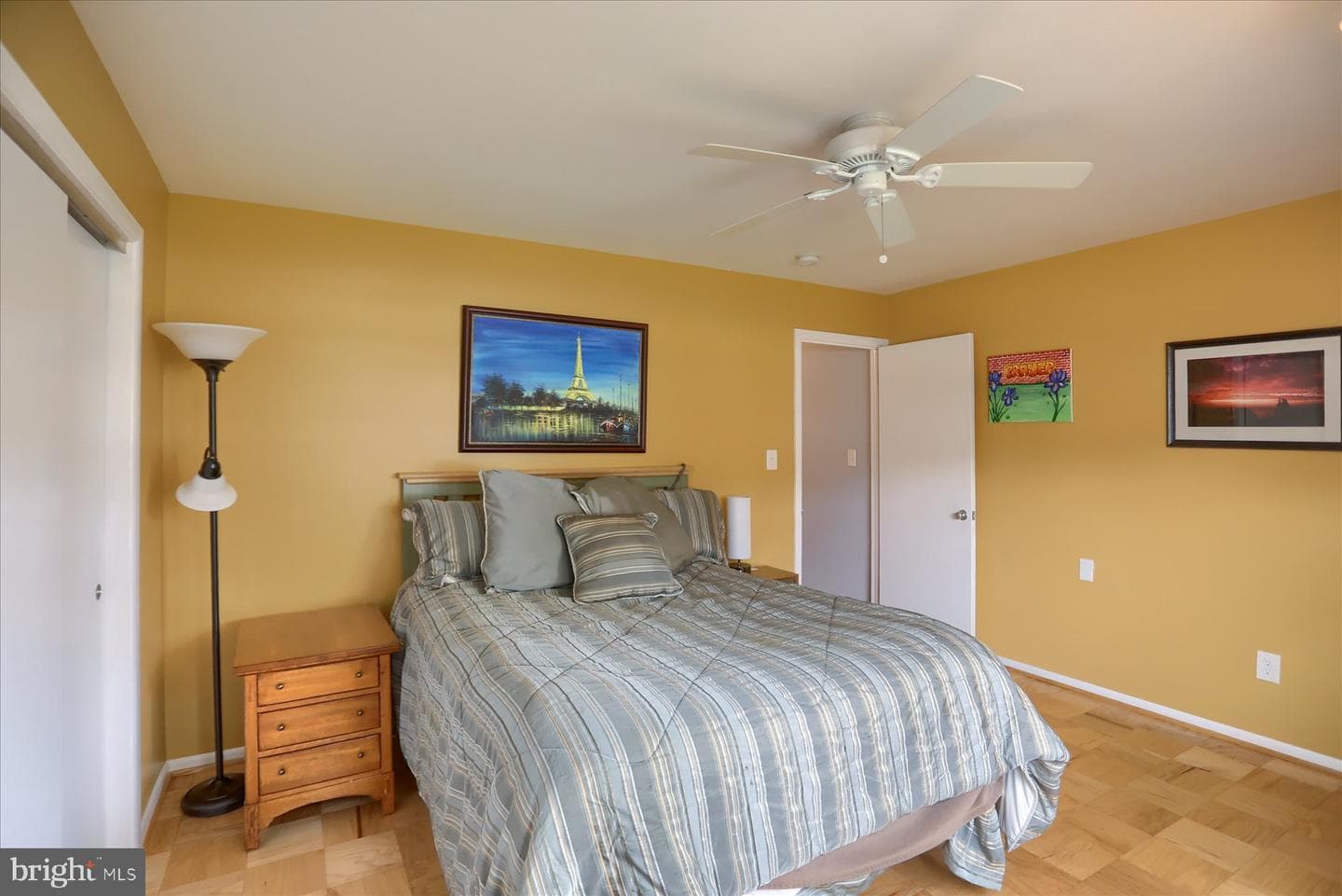 24 Neptune Drive photo 38