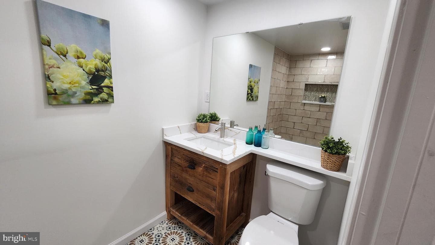 342 Logan Court photo 29