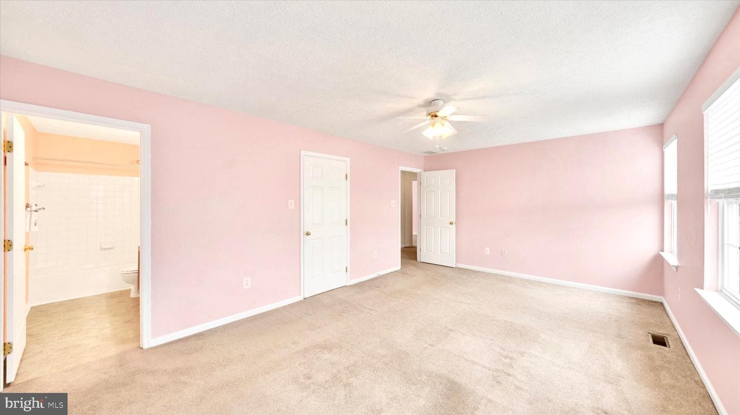 100 Grace Manor Drive photo 29