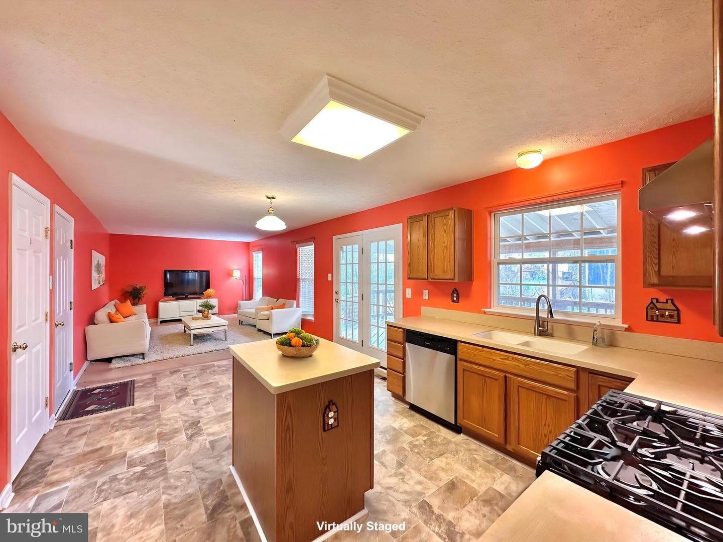 100 Grace Manor Drive photo 8