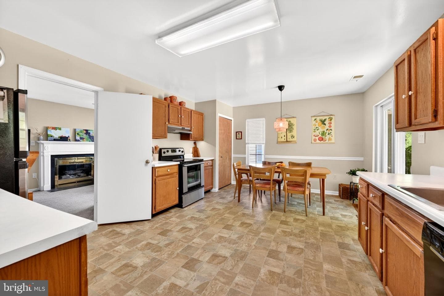 307 Aiken Terrace photo 10