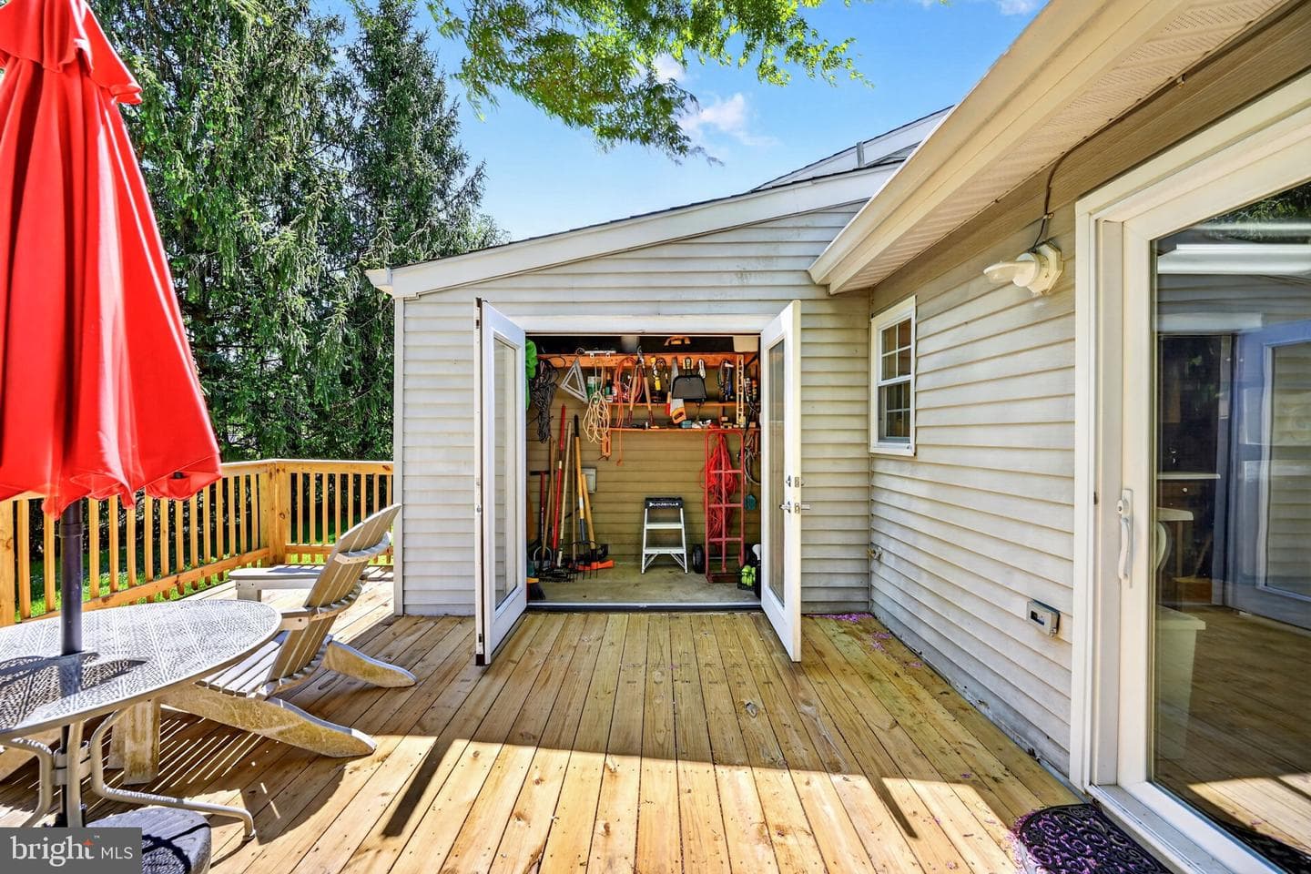 307 Aiken Terrace photo 16