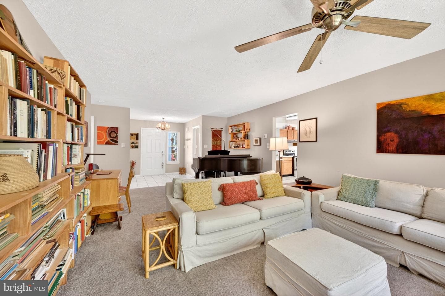 307 Aiken Terrace photo 9