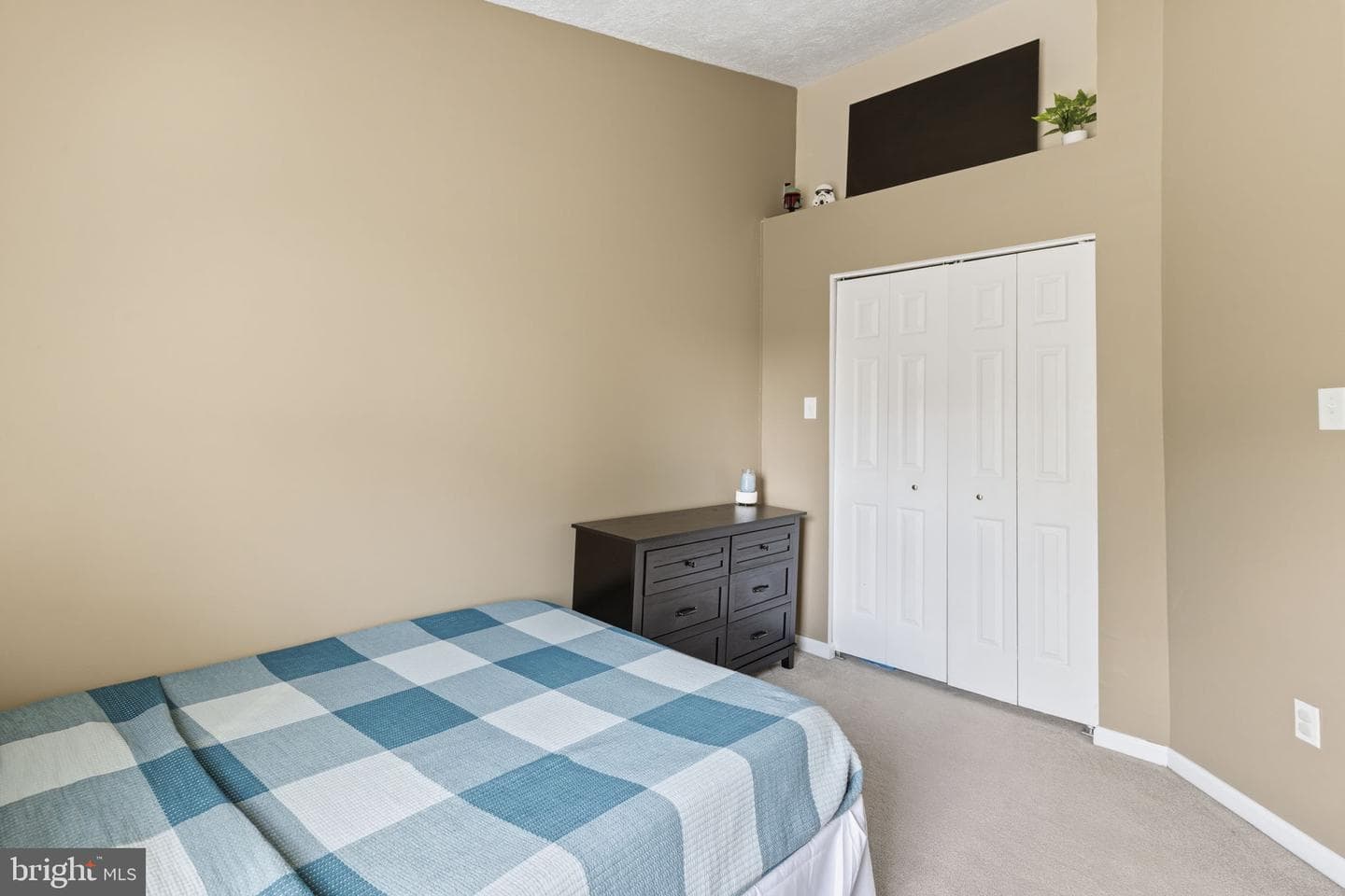 853 Comer Square photo 17