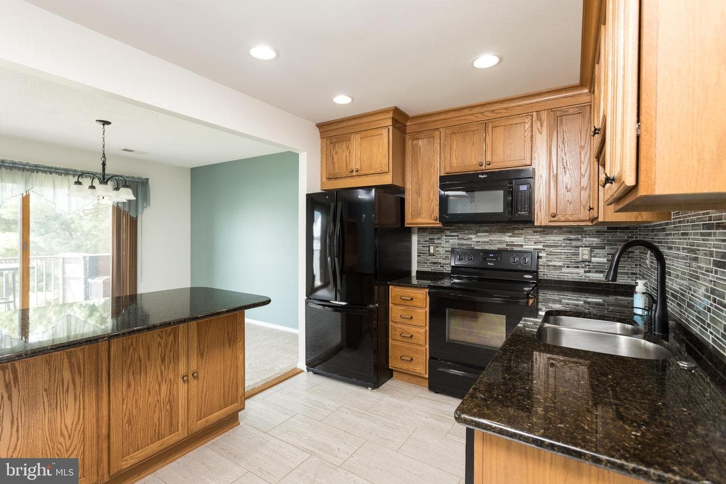 550 Riviera Drive #550-B photo 4